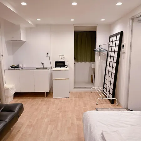 Appartamento 難波民泊901 Osaka Esterno foto
